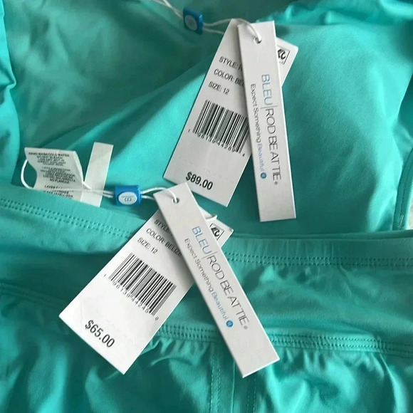 BLEU ROD BEATTIE LET'S GET TWISTED CAP SLEEVE TANKINI TOP AND SKIRTED BOTTOM - Picture 6 of 7